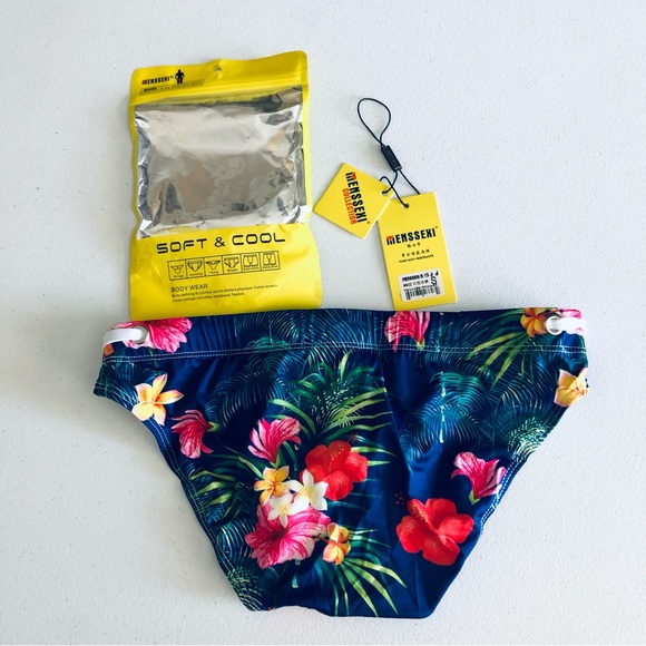 Floral Men Swim Brief - Picture 8 of 9